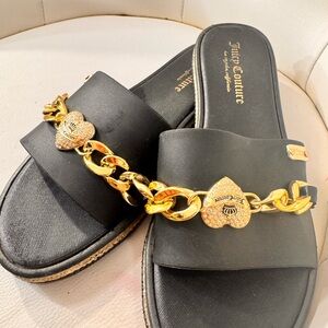 Juicy Couture Women's Black and Gold Slide Sandals